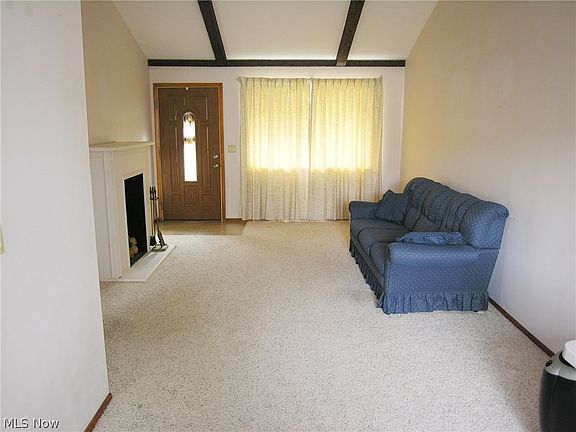 3rd image of 4307 Holl Ave