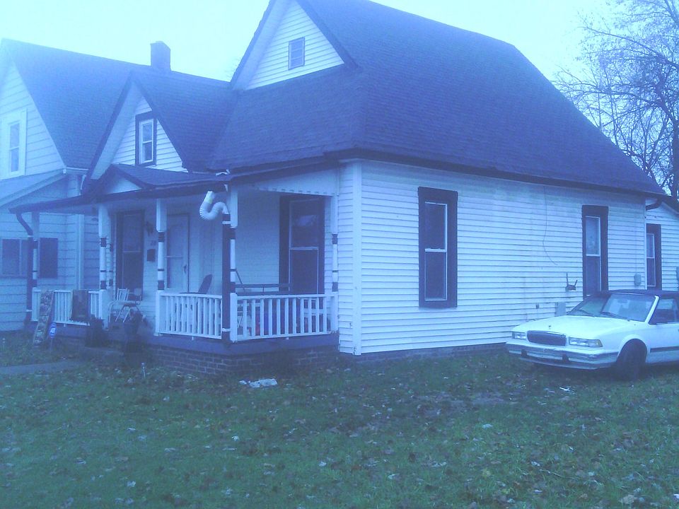 2nd image of 218 S Holmes Ave
