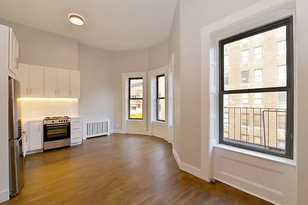 Rented by Tourma Realty LLC | media 5