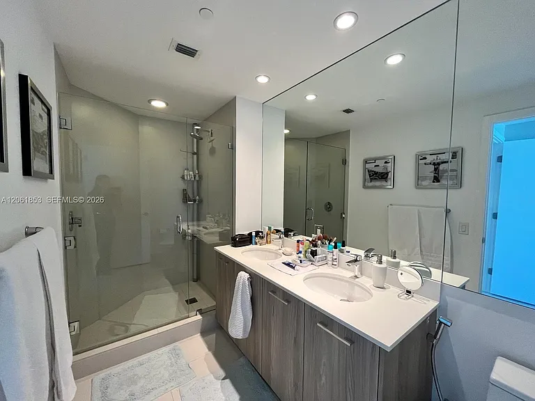 501 NE 31st St #1206 — Photo 10