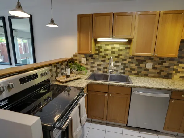 46 Walaka St APT 3, Kihei, HI 96753