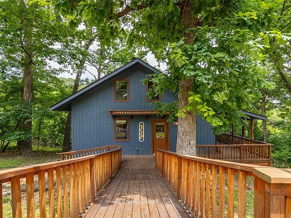 2nd image of 8665 White Oak Dr