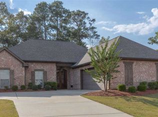 272 Bellamy Ct, Flowood, MS 39232