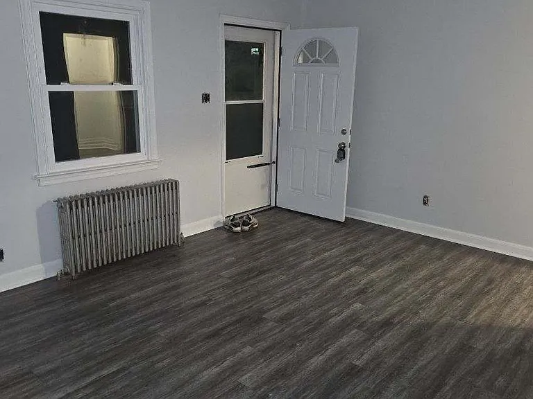 1703 Cottage Ave — Photo 6