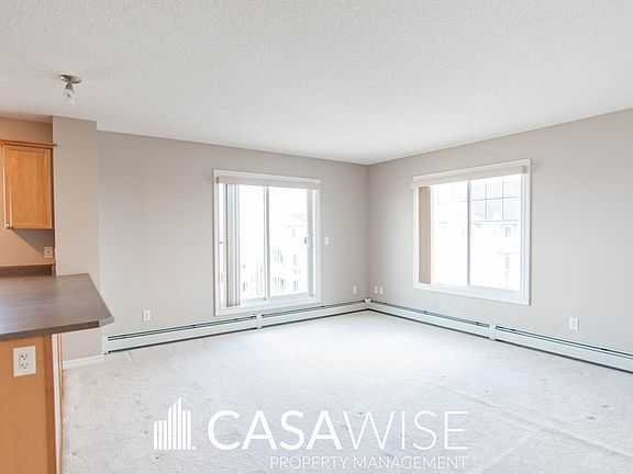 5th image of 2208 44th Ave NW #412