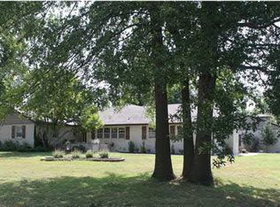 350 S Socora St, Wichita, KS 67209
