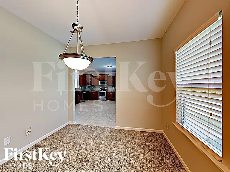 3917 Catawba Hills Dr — Photo 5