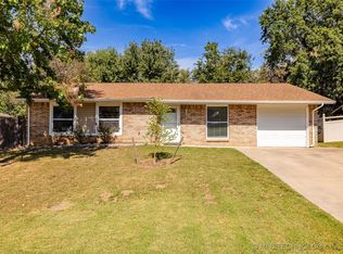 29991 E 143rd St S, Coweta, OK 74429