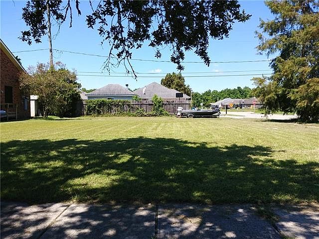 1st image of 3120 Bradbury St