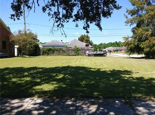 3120 Bradbury St, Meraux, LA 70075