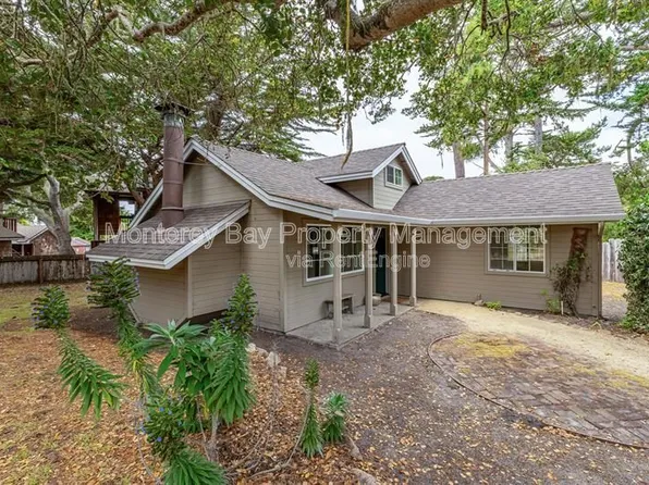 706 Crocker Ave, Pacific Grove, CA 93950