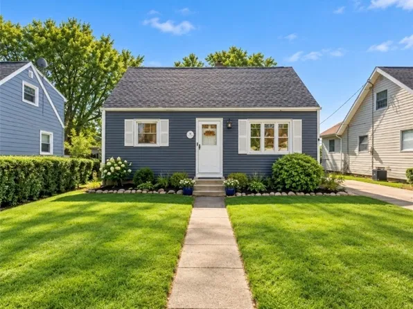 79 Mafalda Dr, Buffalo, NY 14215