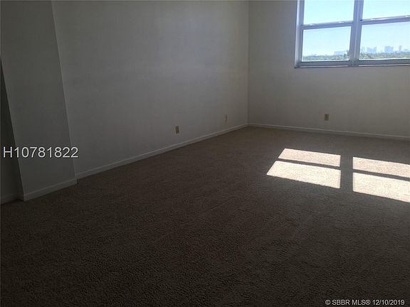 5th image of 501 E Dania Beach Blvd APT 5L