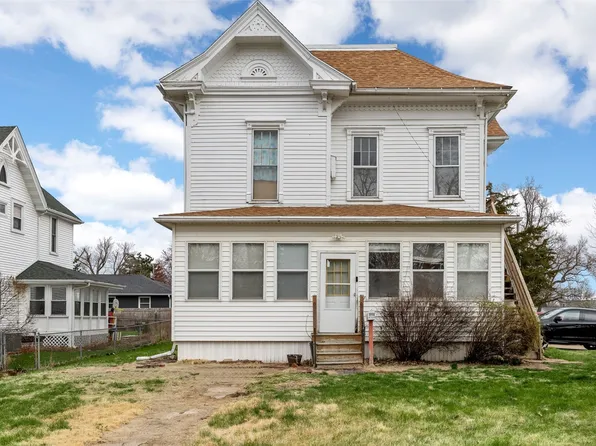 1990 8th Ave, Marion, IA 52302