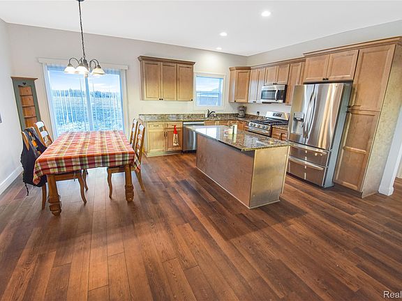 5th image of 79446 Deland Rd