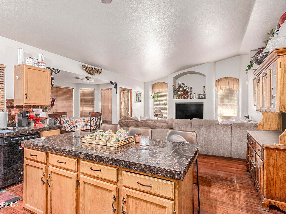 1st image of 3212 N 109TH Drive