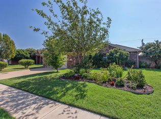 17400 Iron Ln, Edmond, OK 73012