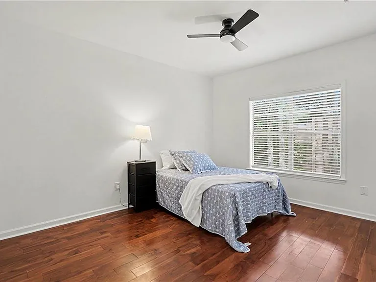 2700 Pine Tree Rd NE #1219 — Photo 10