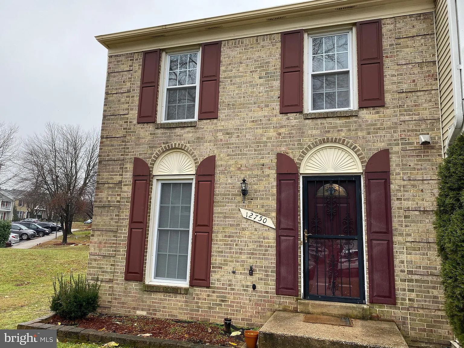 3 bed, 3.5 bath, 2088 sqft, $3,000 — Photo 3