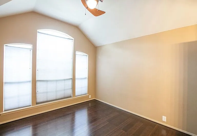 11544 Blackhawk Dr — Photo 36