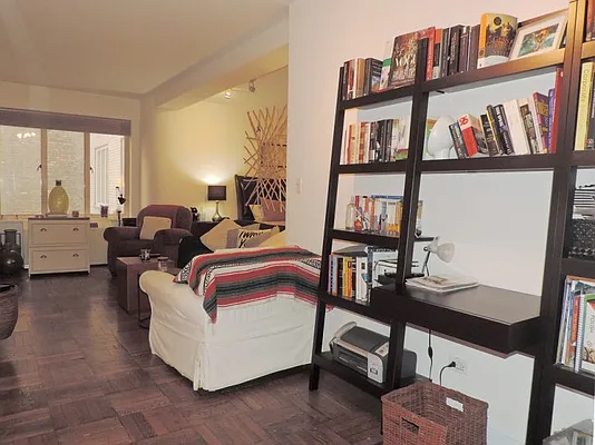 Rented by essential NEW YORK Real Estate | media 13