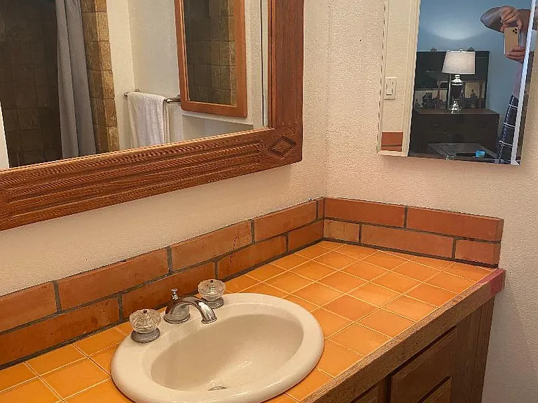 Master bedroom bathroom