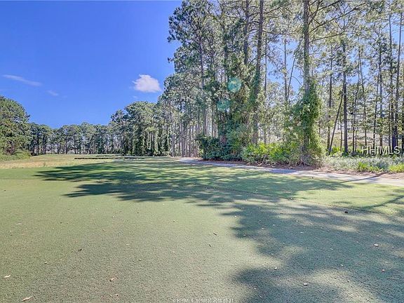 2nd image of 8 Oglethorpe Ln #0