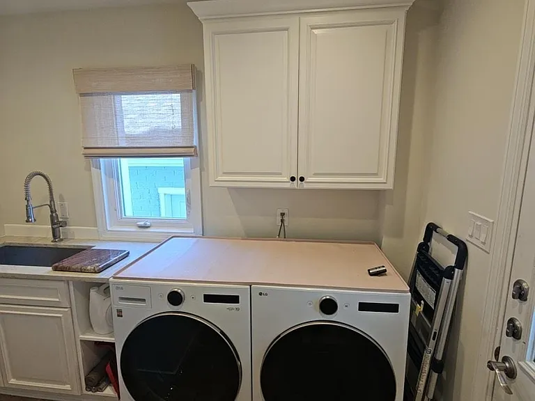 107 S Dover Ave — Photo 29