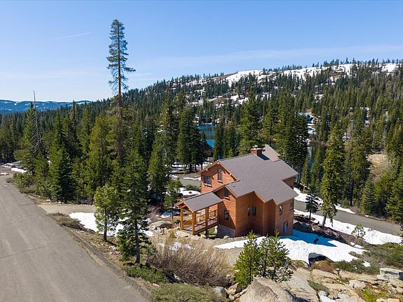 3rd image of 110 Flynn Rd