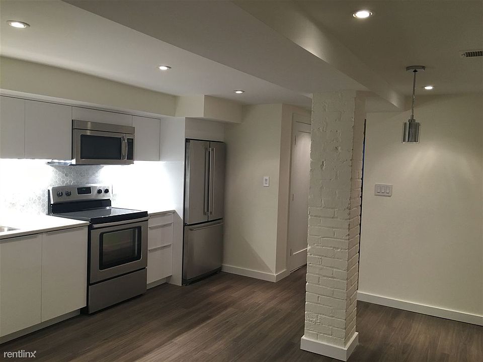 Kitchen_Bright