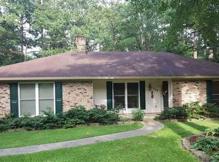 208 Park Ln, Brandon, MS 39047
