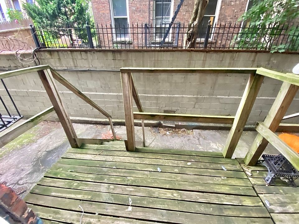 1st image of 536 E 5th St #1AA