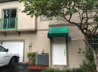 11462 SW 148th Pl, Miami, FL 33196