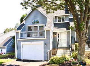 717 Hawley Gln #18, Stratford, CT 06614