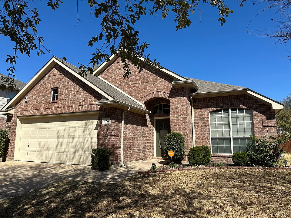 824 Sequoia Way