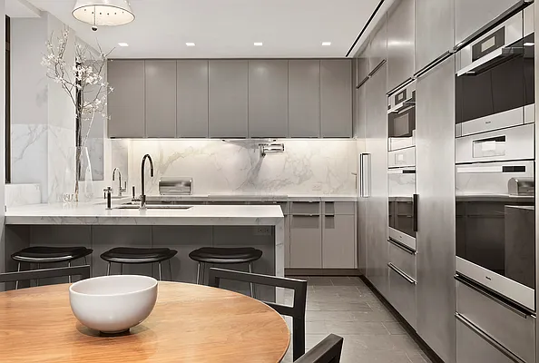 Sold by Corcoran | media 6