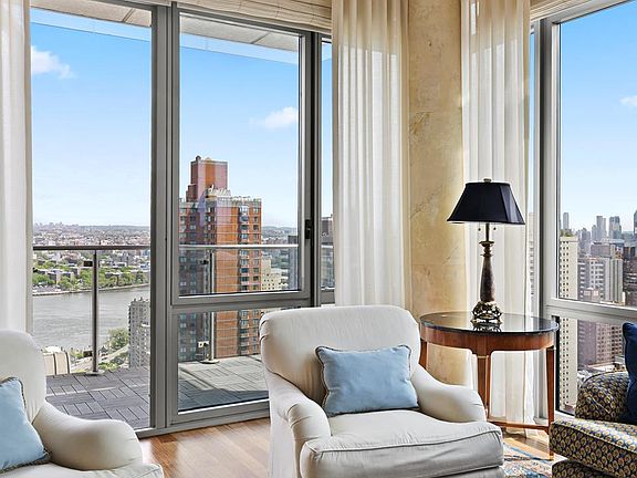 3rd image of 333 E 91st St #32CD