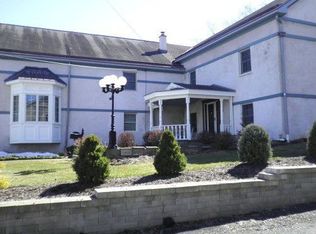19 Maiden Ln, Cohoes, NY 12047