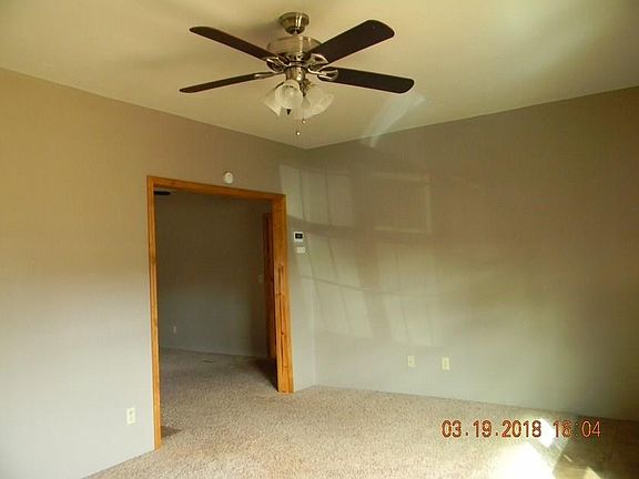 3rd image of 917 W 5th St
