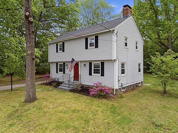 3rd image of 64 Fales St