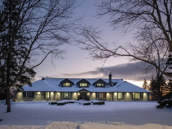 14 Bowman Ave, Brampton, ON L6P 0X5