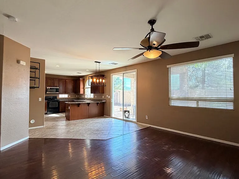 2129 S Jacana Ln — Photo 17