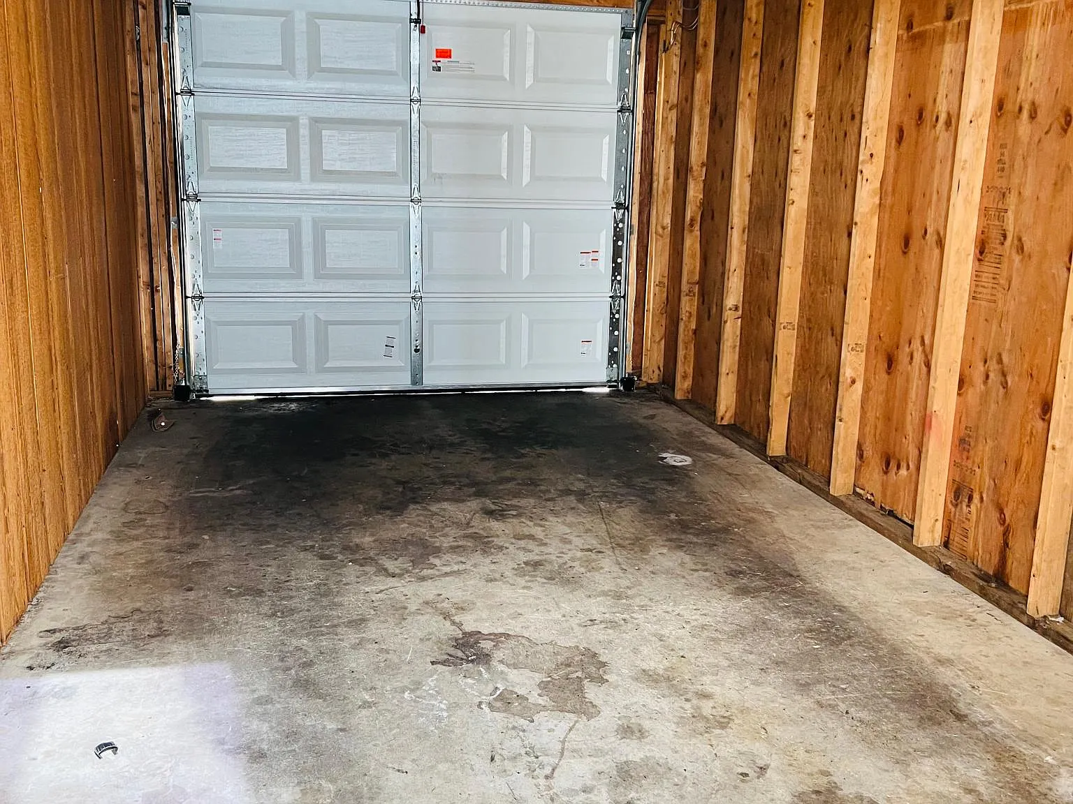 2 bed, 1025 sqft, $1,875 — Photo 4