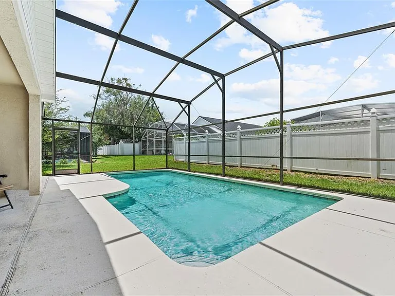 7827 Myrtle Oak Ln — Photo 21