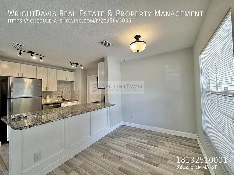 3212 E Emma St — Photo 10