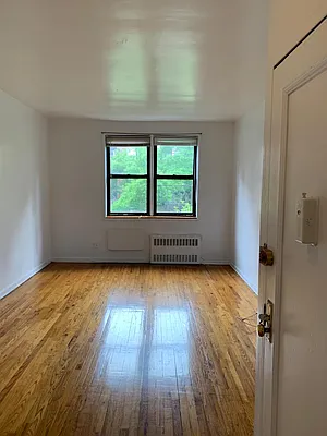 Rented by Manhattan Flats | media 2