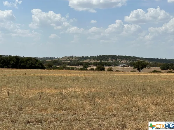 6 County Road 154 E, Gatesville, TX 76528