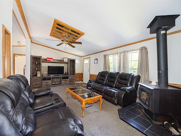 4th image of 42 Feller Court
