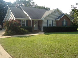 191 Saint Clair Dr, Leesburg, GA 31763