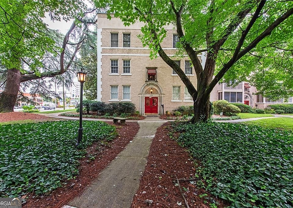1st image of 2222 Peachtree Rd NW APT A3